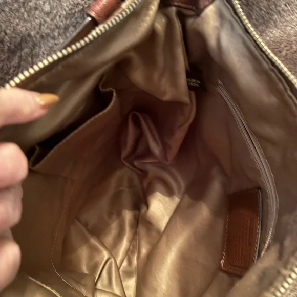 Coach Tan and Brown Signature Shoulder Bag - Picture 5 of 10